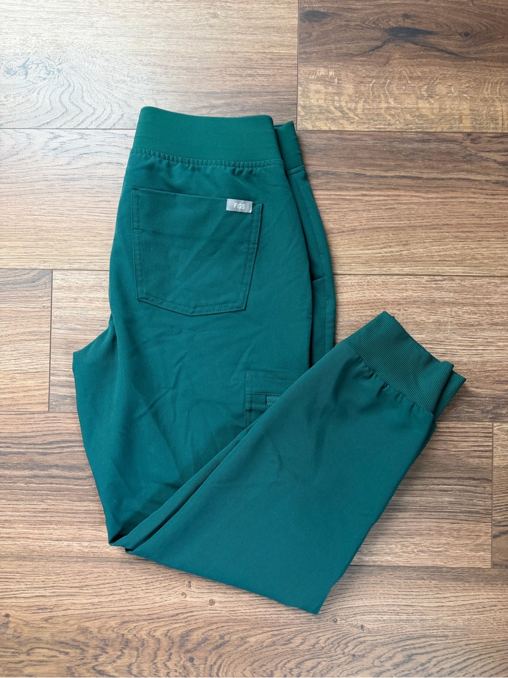 Woman’s scrub Pants - FIGS